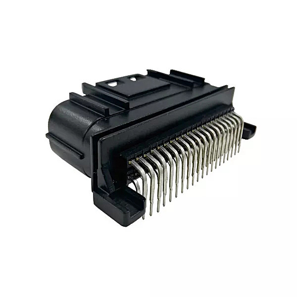 Signal connector – waterproof, double row, 34/40 core