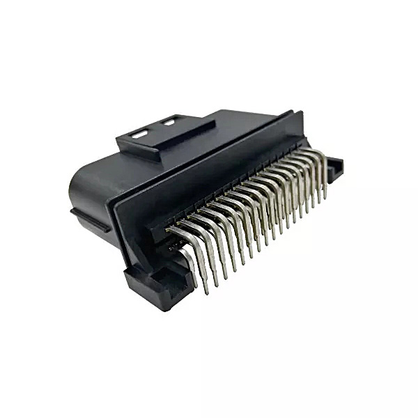 Signal connector – waterproof, double row, 34/40 core